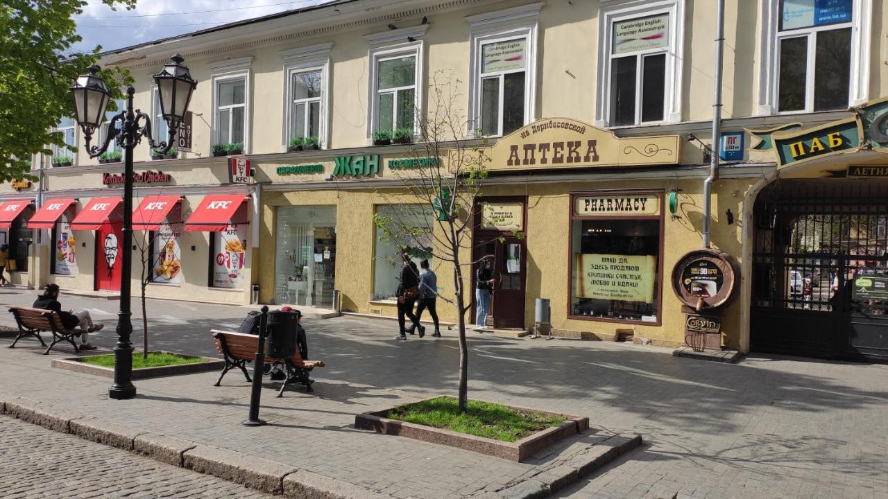 Квартира На Дерибасовcкой Odesa Exterior photo